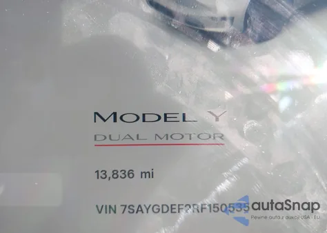 2024 Tesla Model Y Performance Dual Motor All-Wheel Drive z USA, uszkodzony, nr VIN 7SAYGDEF2RF150535